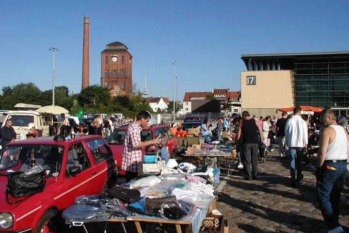 Sonntagsflohmarkt