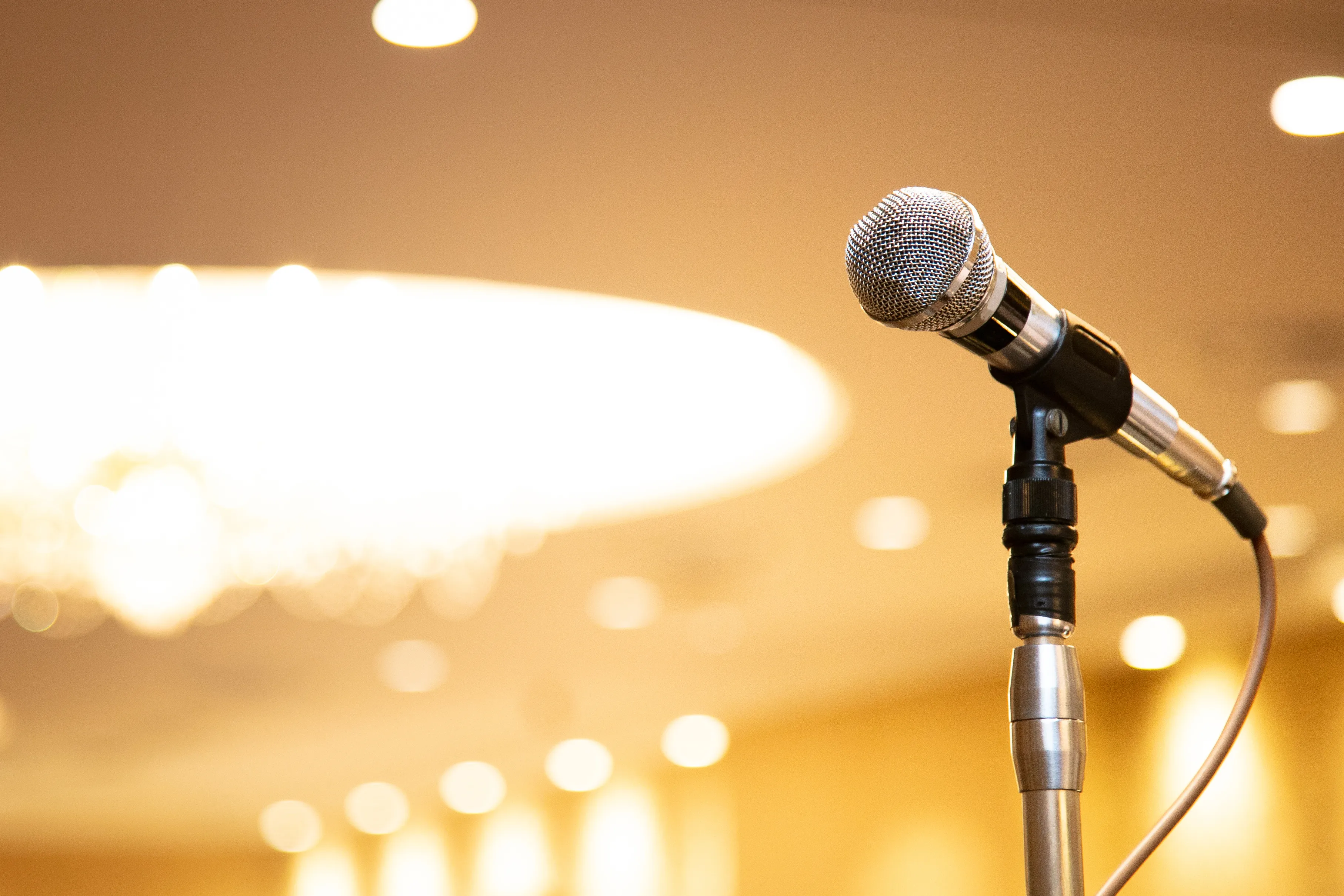 Metropol Jazz Lounge Concert: Julie Silvera – Art of Vocal Jazz